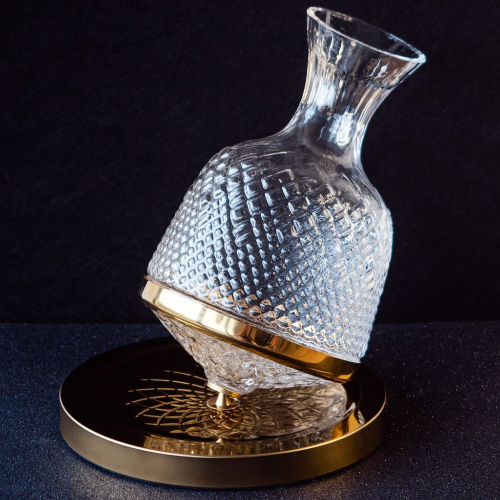 Rotating Crystal Wine Decanter with Base, 1.5 L