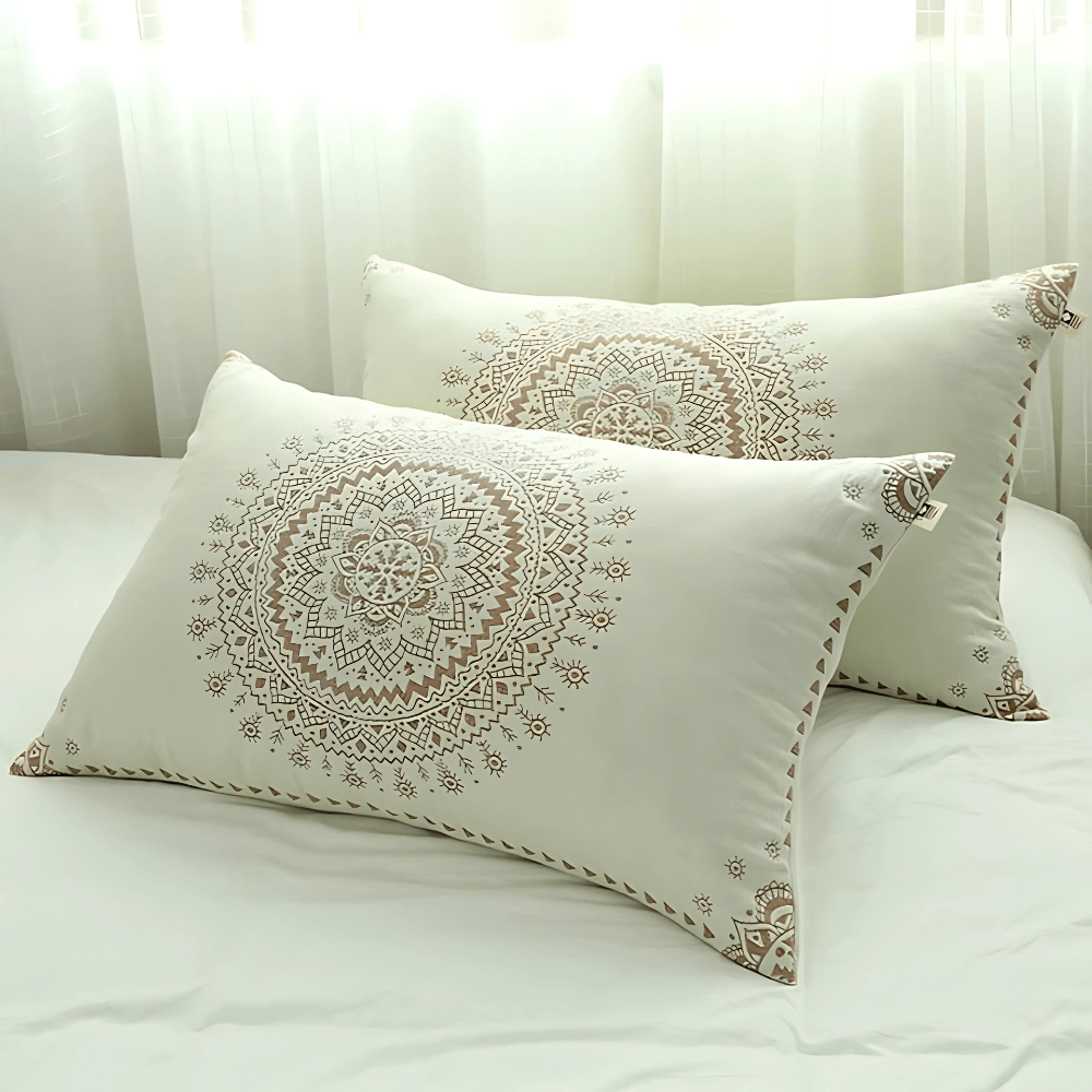 Cotton Gauze Mandala Pillowcases, Set of 2, 48 x 74 cm