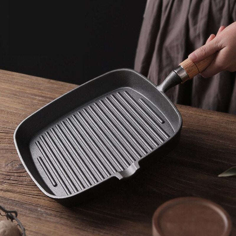 Ridged Cast Iron Grill Pan