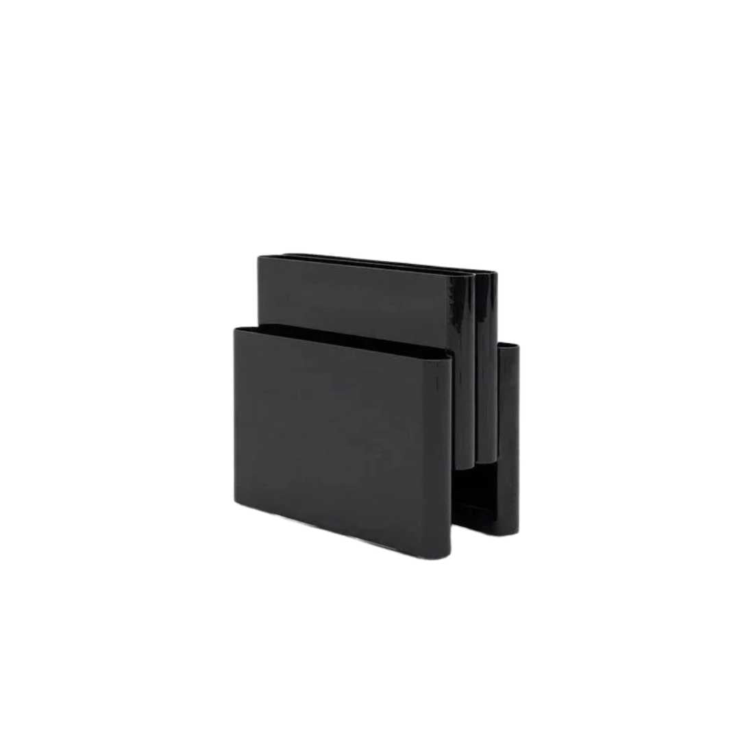Freestanding Plastic Magazine Rack