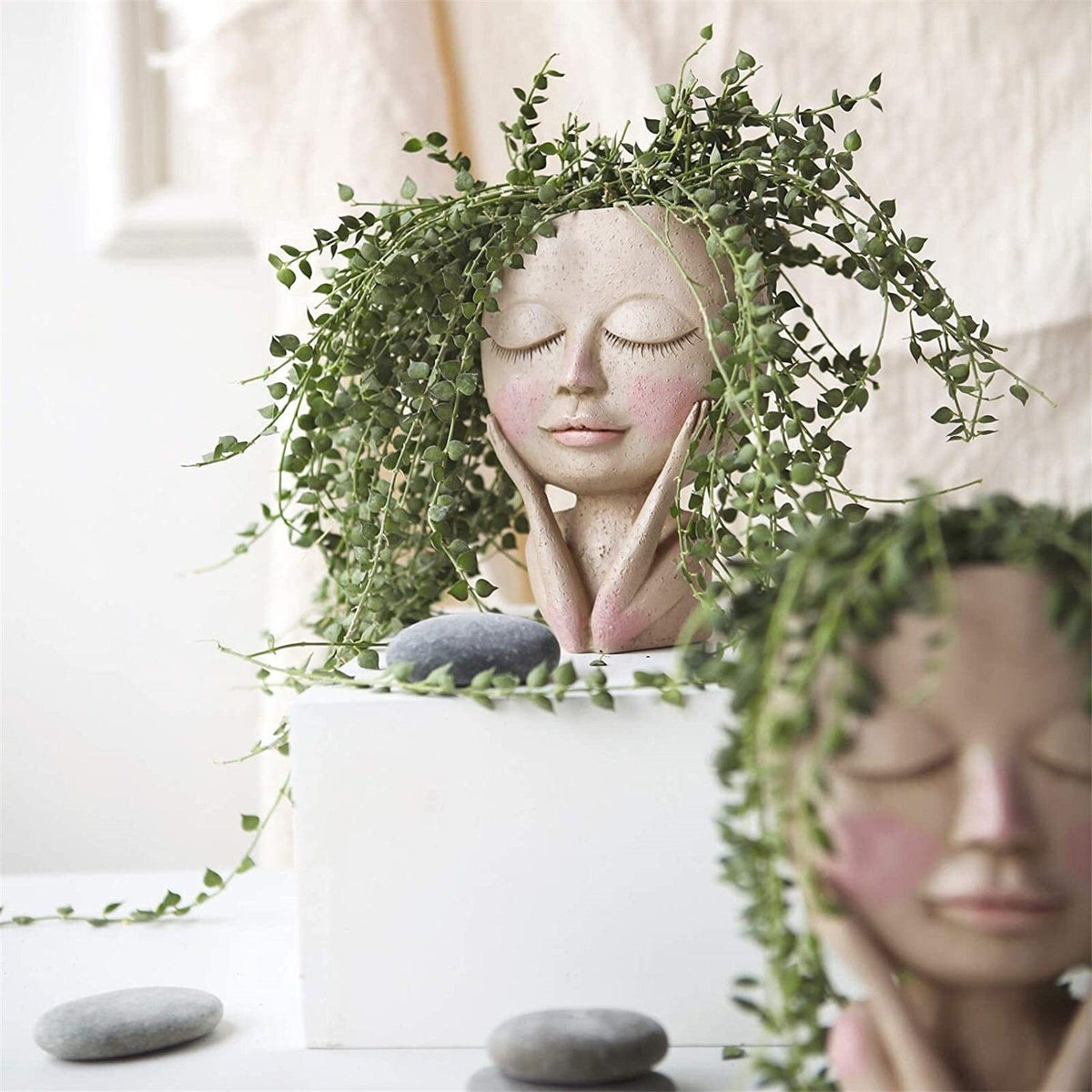 Face Design Resin Plant Pot with Drainage Hole