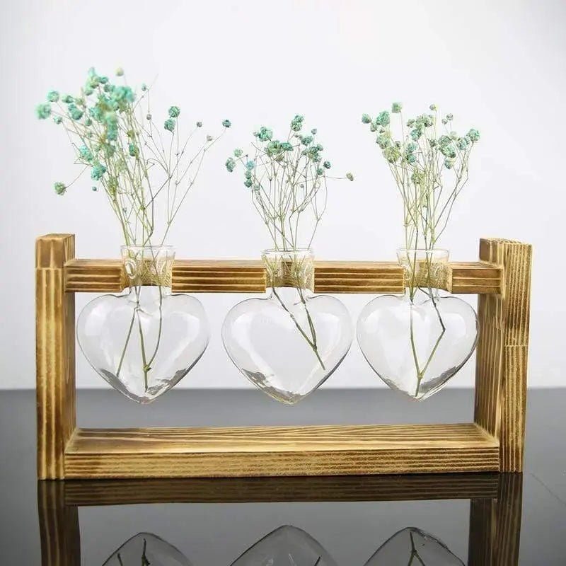Heart-Shaped Glass Propagation Vase with Wooden Stand