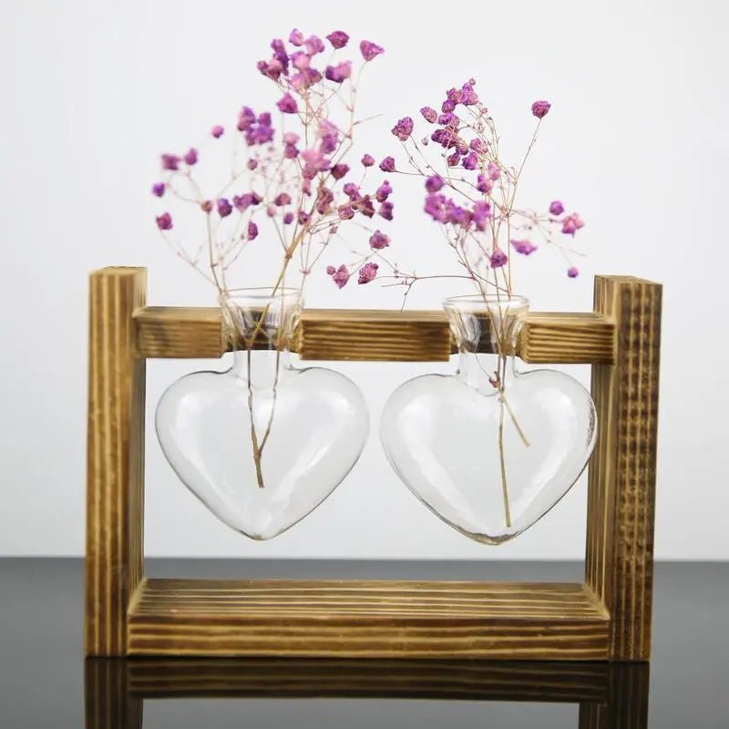 Heart-Shaped Glass Propagation Vase with Wooden Stand