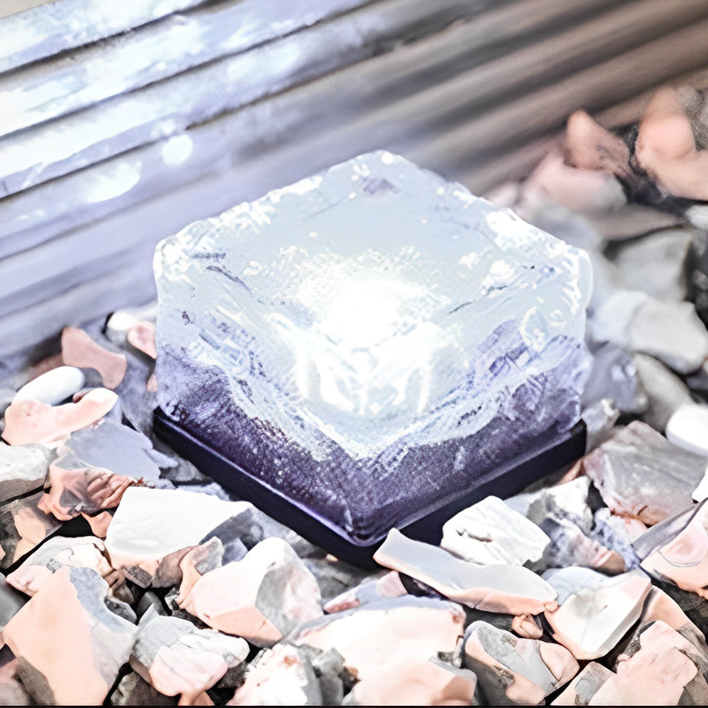 Solar Ice Cube Step Lights, IP65 LED Garden and Path Lighting — White