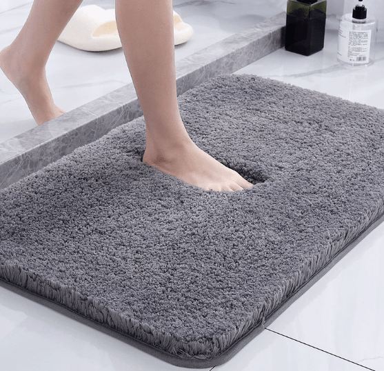 Plush Microfibre Bath Mat with Non-Slip Rubber Backing — product view 1