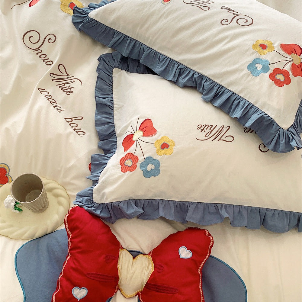 Ruffled Floral Quilted Bedding Set with Bow Cushions